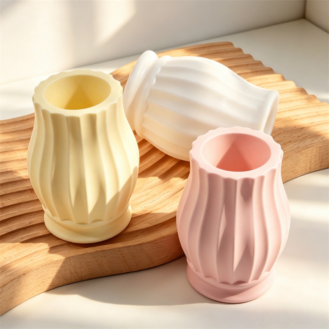 Embossed Pattern Curved Vase S - Potsticker Mold review and price