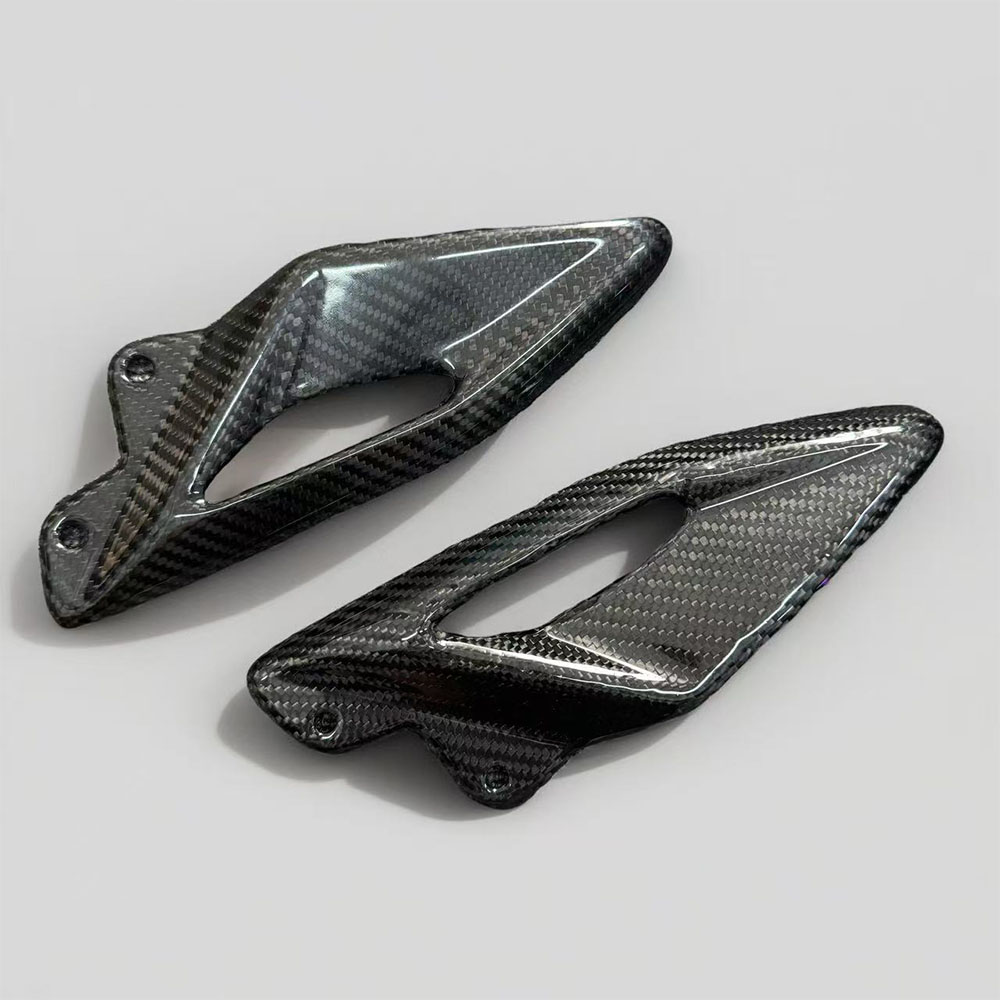 For Triumph Street Triple 660  - Crepe Pan Carbon review and price